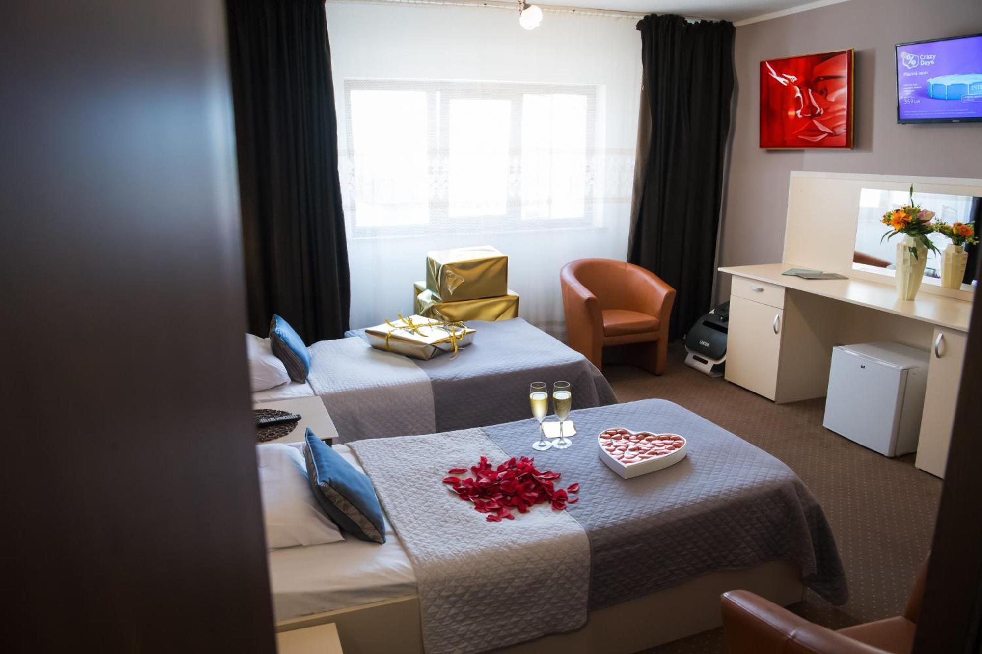 Mbi Travel Inn كرايوفا المظهر الخارجي الصورة